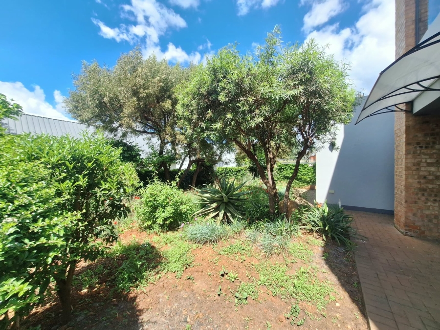 To Let 3 Bedroom Property for Rent in Magalies Golf Estate North West